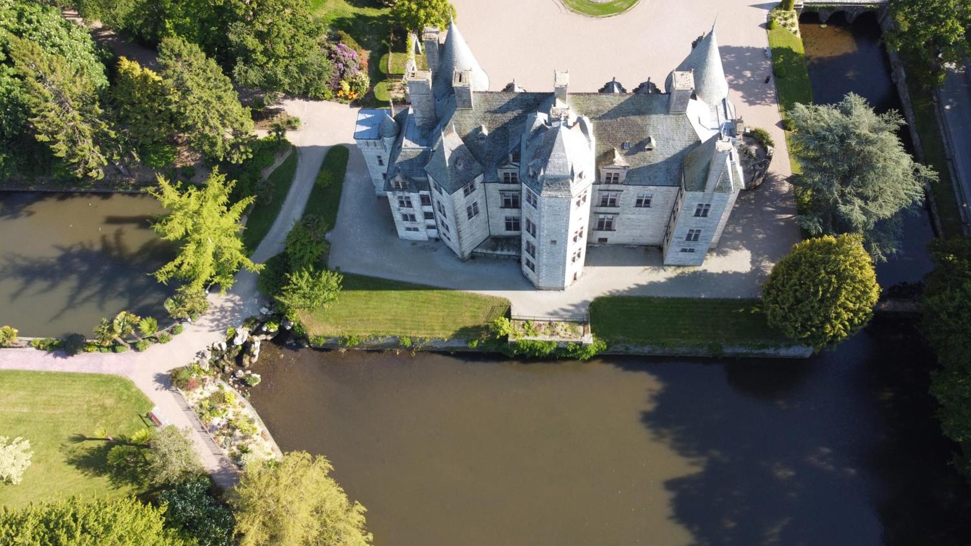 Le Chalet Du Clos Giot Сен-Вааст-ла-Уг Экстерьер фото